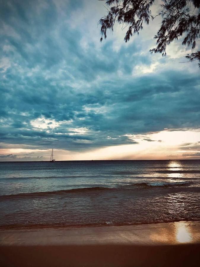 Lazy Beach Koh Rong Sanloem Buitenkant foto