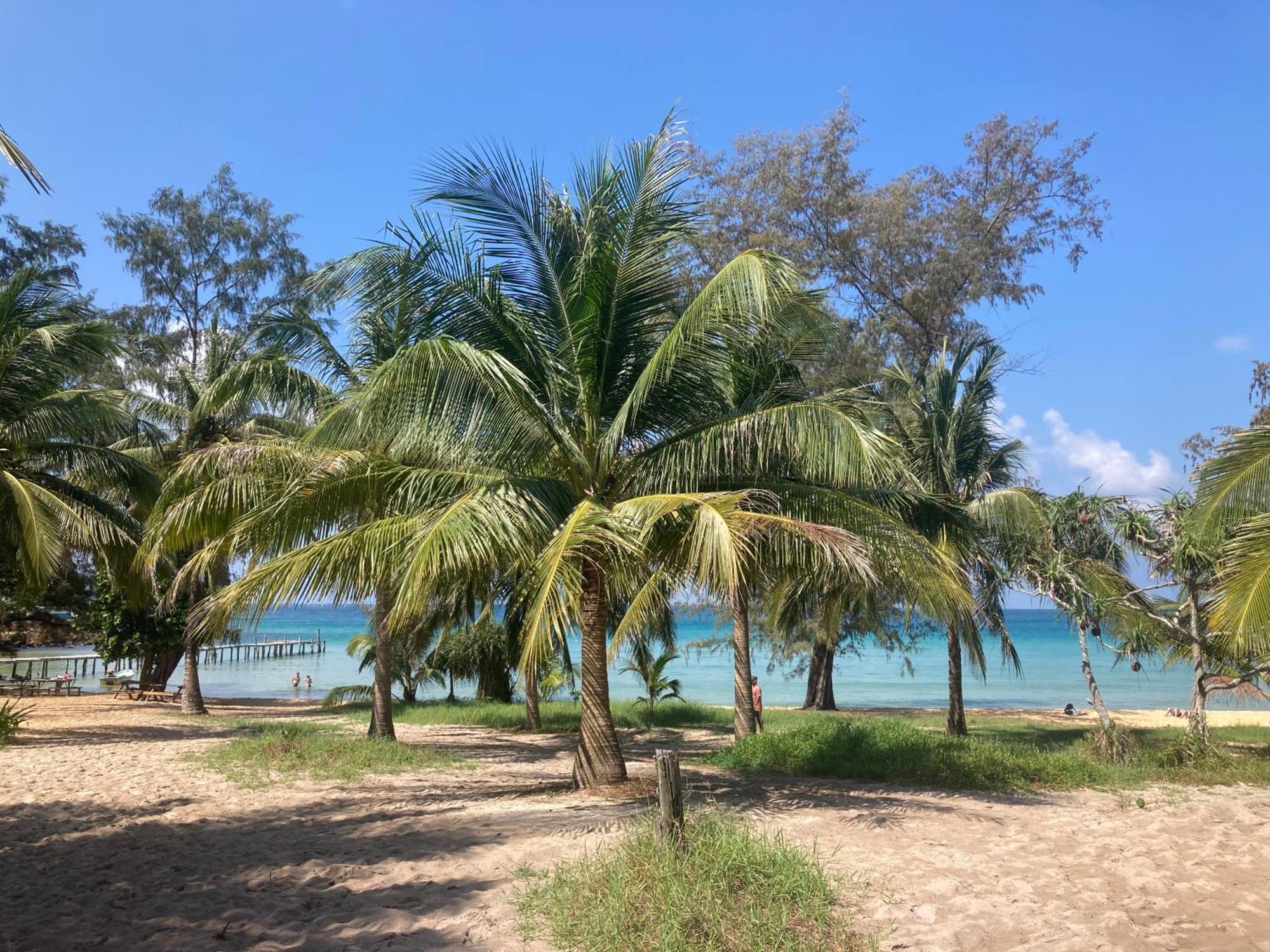 Lazy Beach Koh Rong Sanloem Buitenkant foto