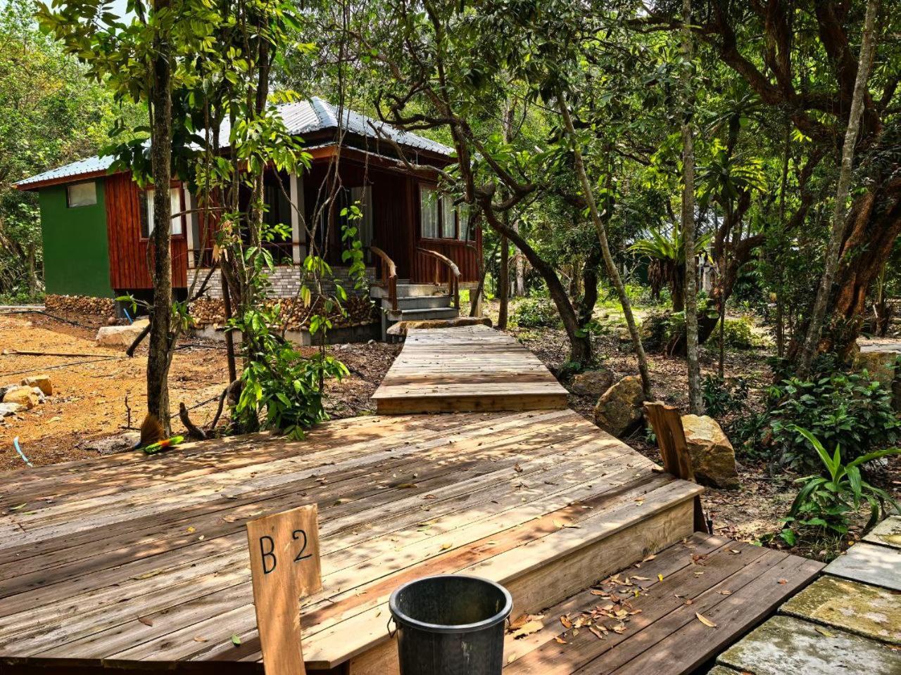 Lazy Beach Koh Rong Sanloem Buitenkant foto
